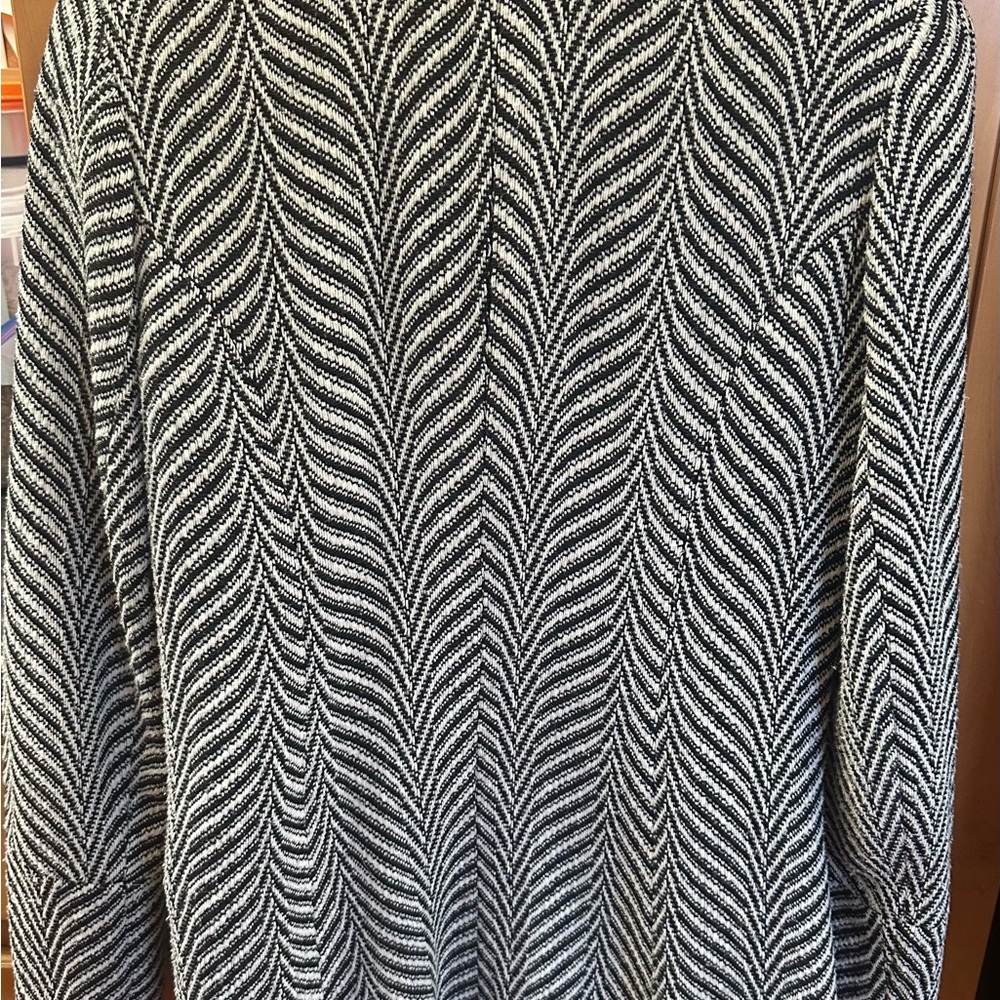 Via Spiga Black and White Chevron Coat - Picture 2 of 4
